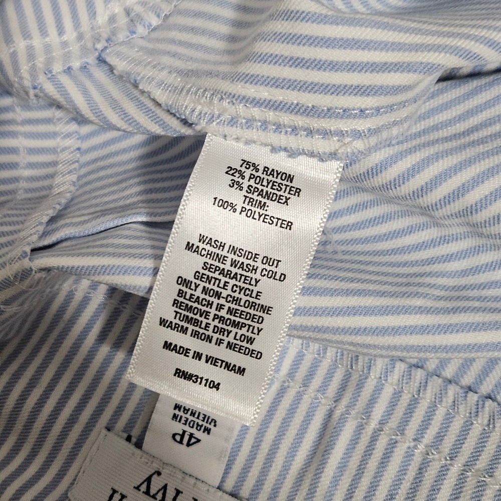 Crown & Ivy Womens 4P Blue White Striped Pull On Pants Lace Trim Hem Petite - Picture 6 of 6